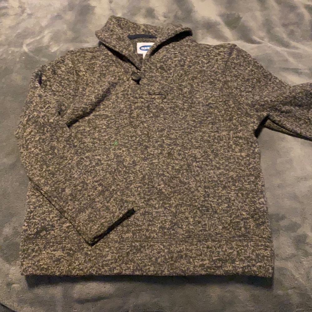 Pull over sweater XS (5) 🦖bundle and save!!